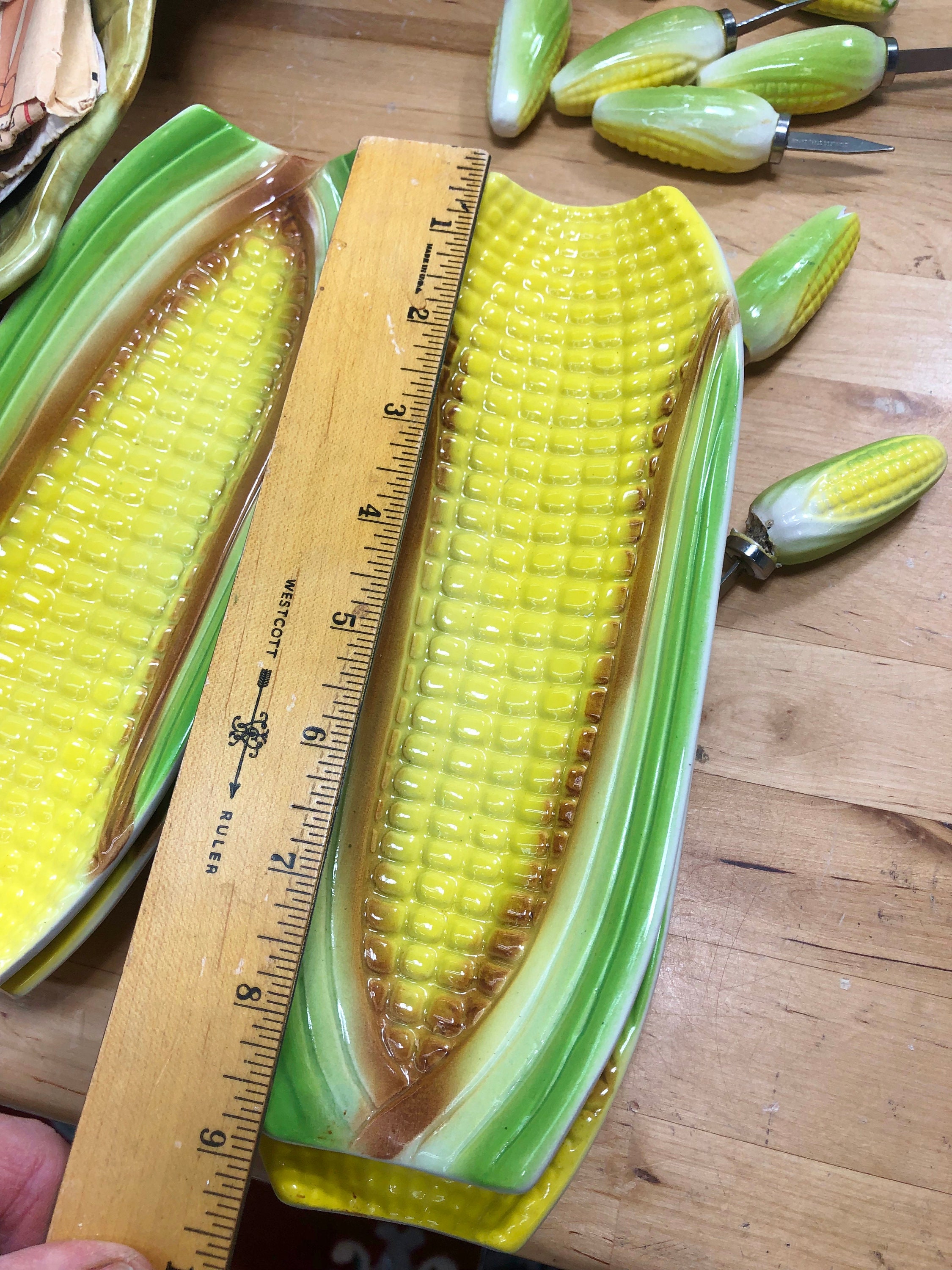 Corn Plates and Holders Vintage Ceramic Corn On the Cob Serving Plates and Mini Corn Holder