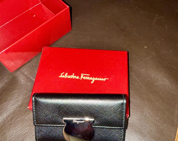Black Leather Keychain Trifold Salvatore Ferragamo Unisex Designer Accessory