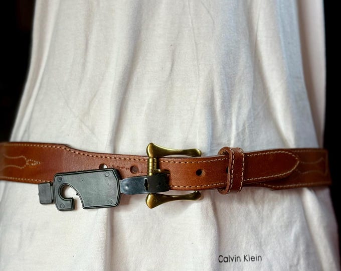 Brown Leather Belt Brass Buckle, Made Italy County Seat, Size 34 Unisex