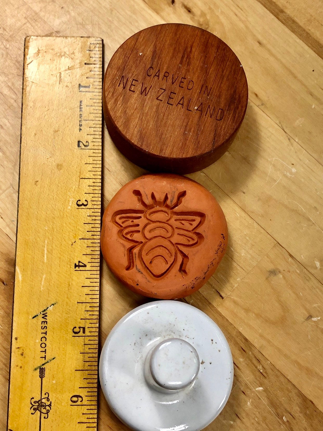 Clay Cookie Stampers, Decorative Baking Utensils, Bumble Bee Stamp