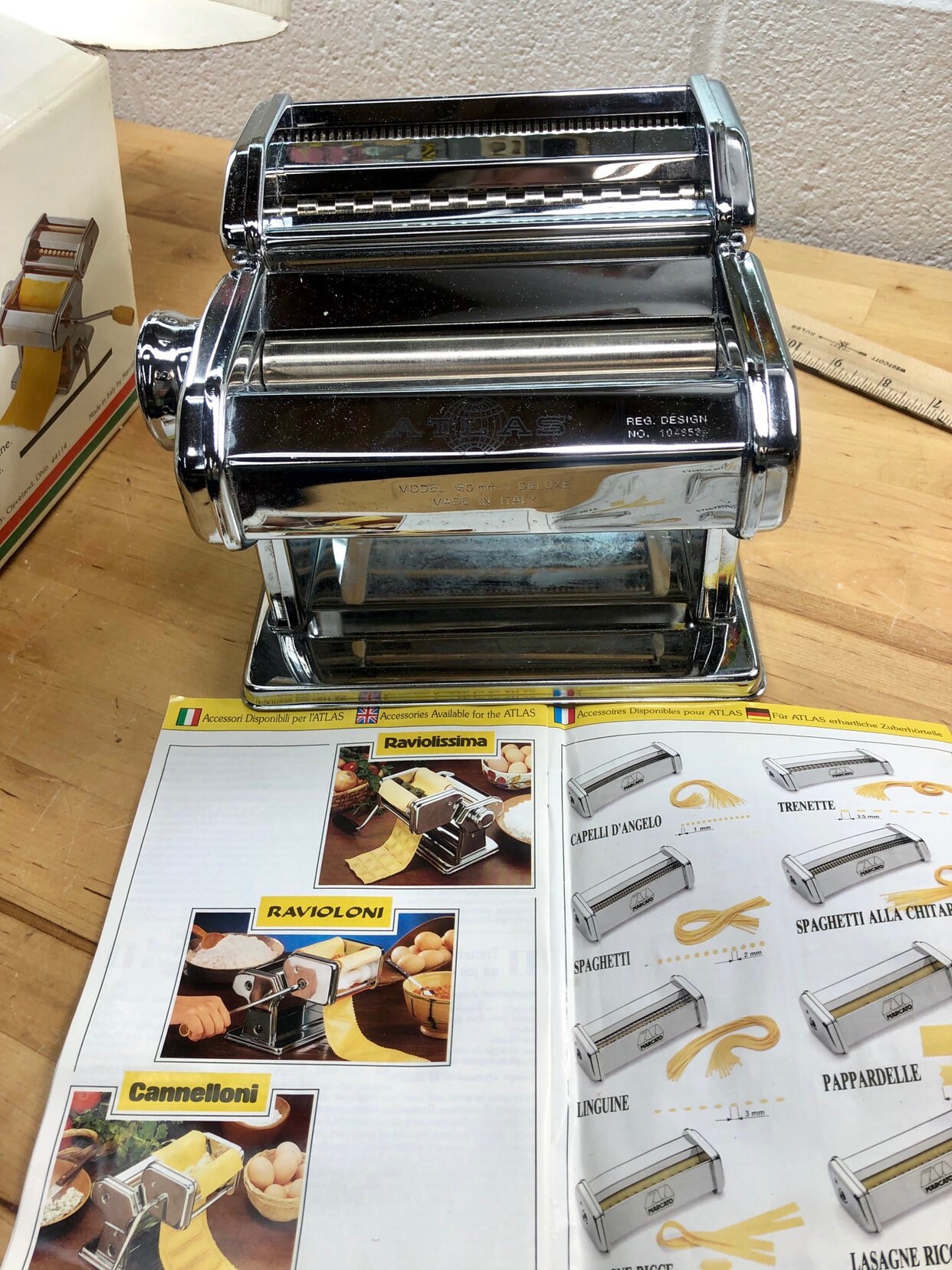 Atlas Pasta Maker Spaghetti and Fettuccine Stainless Steel Villaware