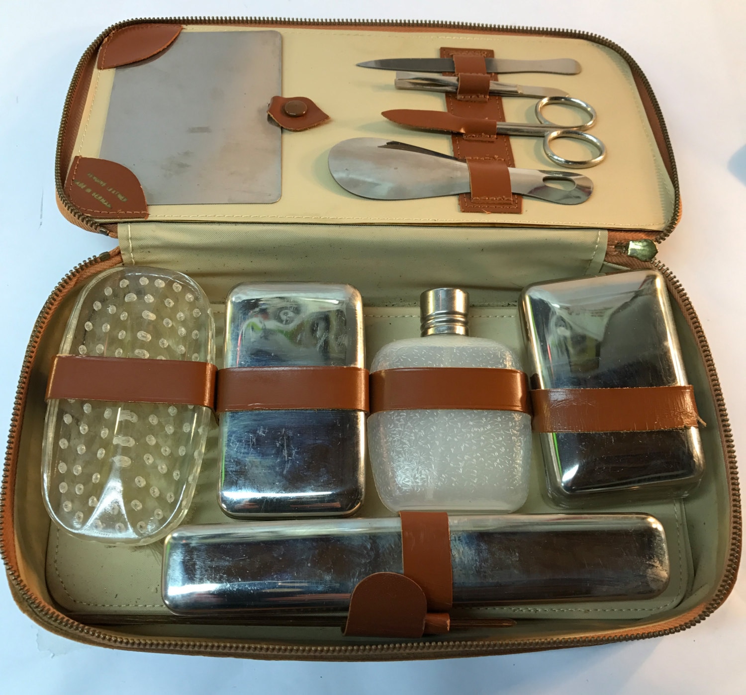 leather mens toiletry travel kit