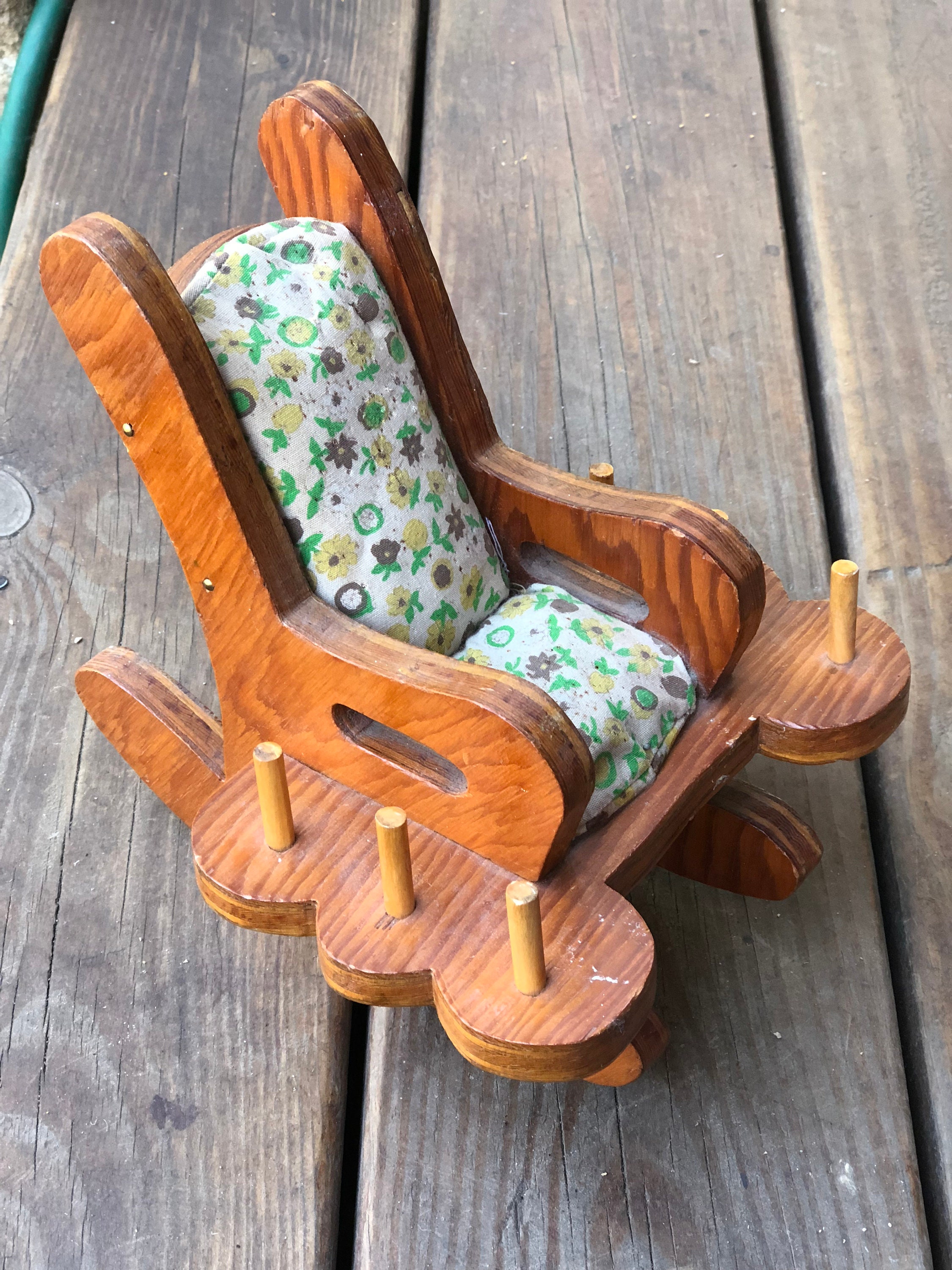 Sewing Caddy Granny's rocking chair needle and thread holder