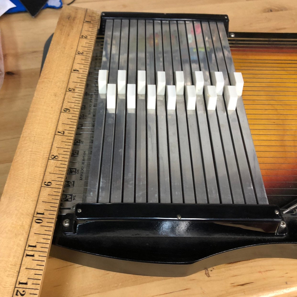 Used Chromaharp String Instrument Vintage Lap Autoharp Blue Grass