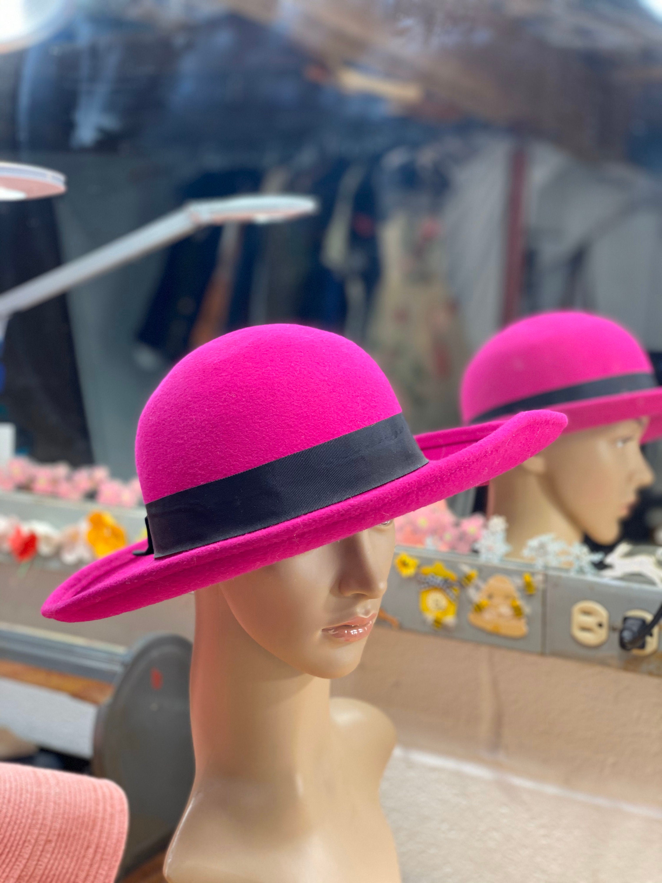 Kentucky Derby Hat, Hot Pink Women’s Hat, Vintage Fashion Ladies Hat