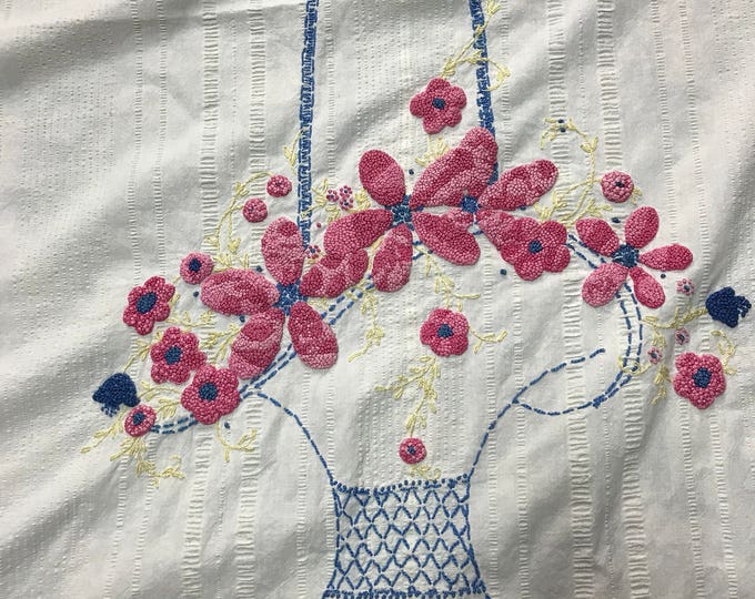 Vintage Bedspread, Embroidered Flower Basket blanket, mid century bedroom decor
