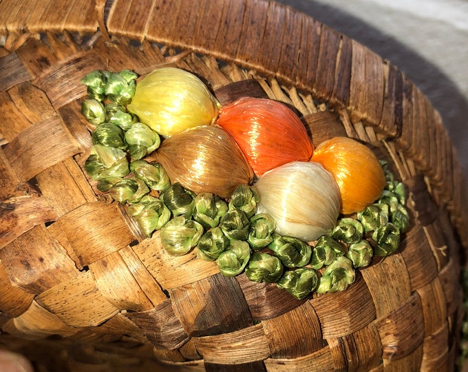 Handmade Straw Island Basket, colorful fruit gift basket