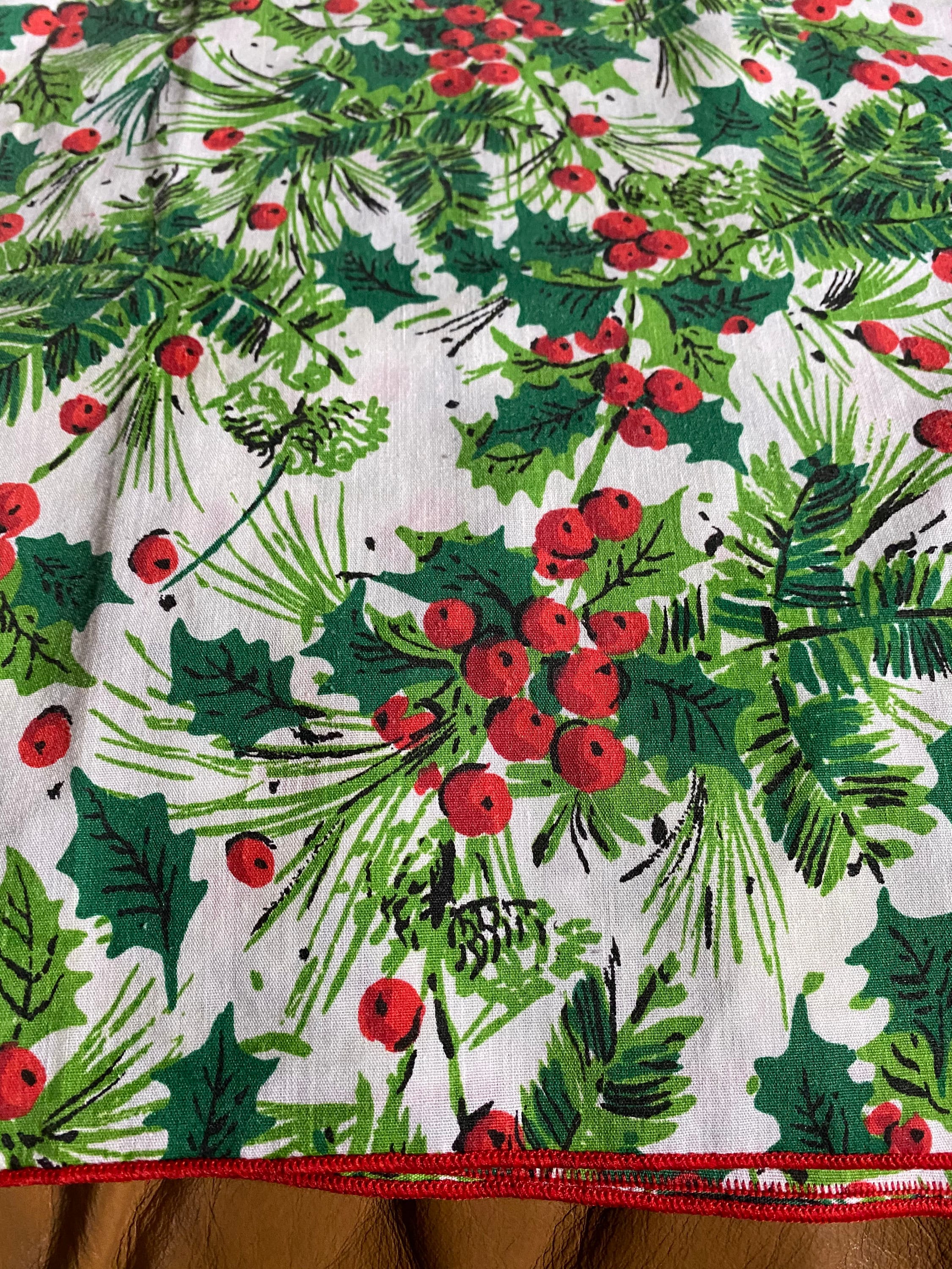 Christmas Holly and Ivy Napkins Vintage Holiday Napkin Set of 6 Red