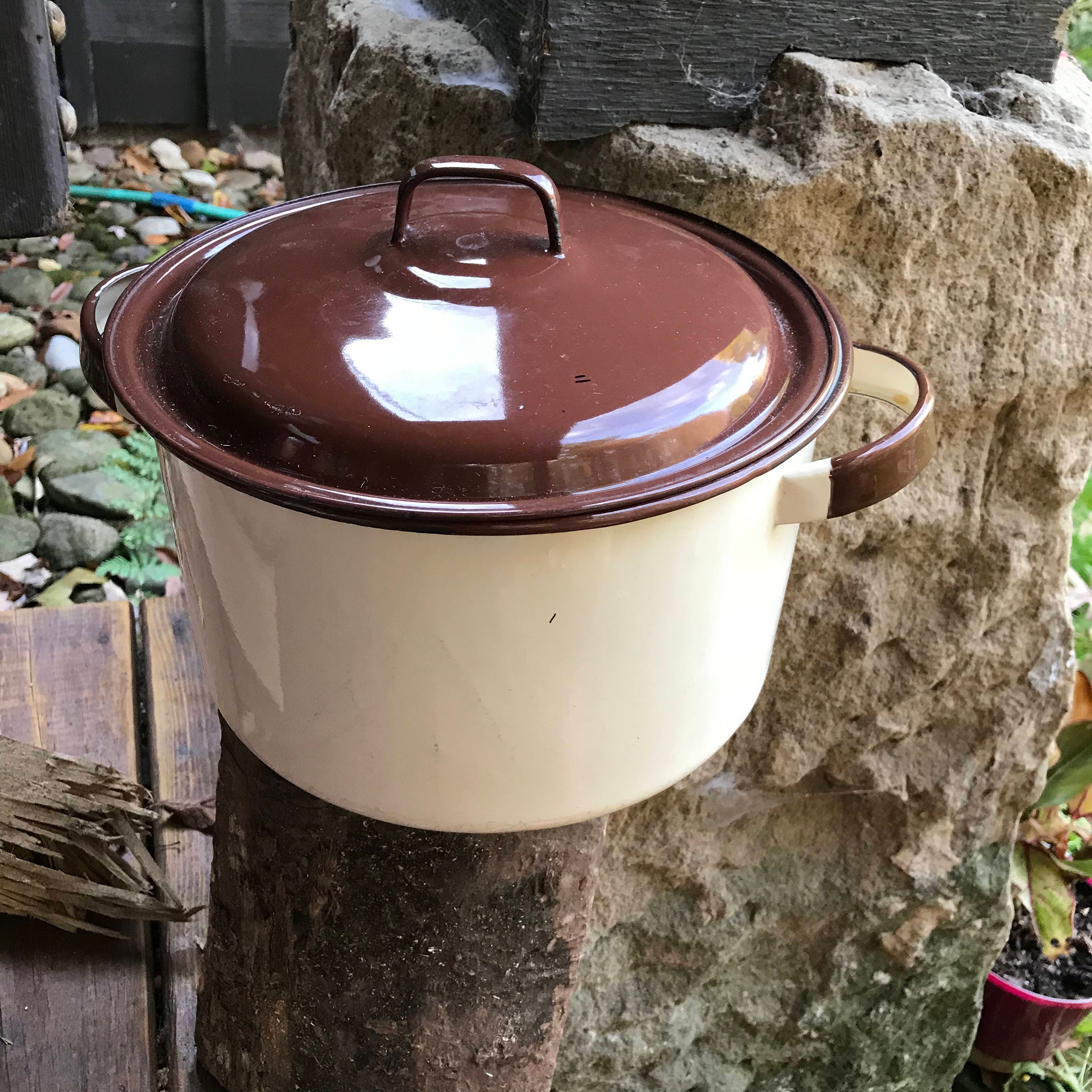 Enamelware Stock Pot Brown and Tan, Farmhouse Kitchen Canning Pot