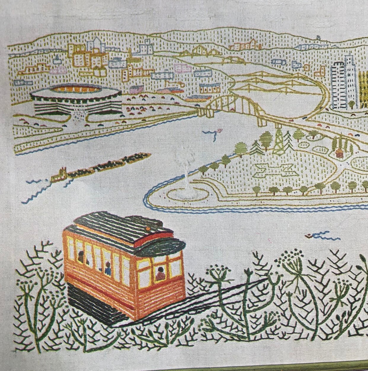 Pittsburgh City Crewel Kit Three Rivers Pennsylvania Needlepoint