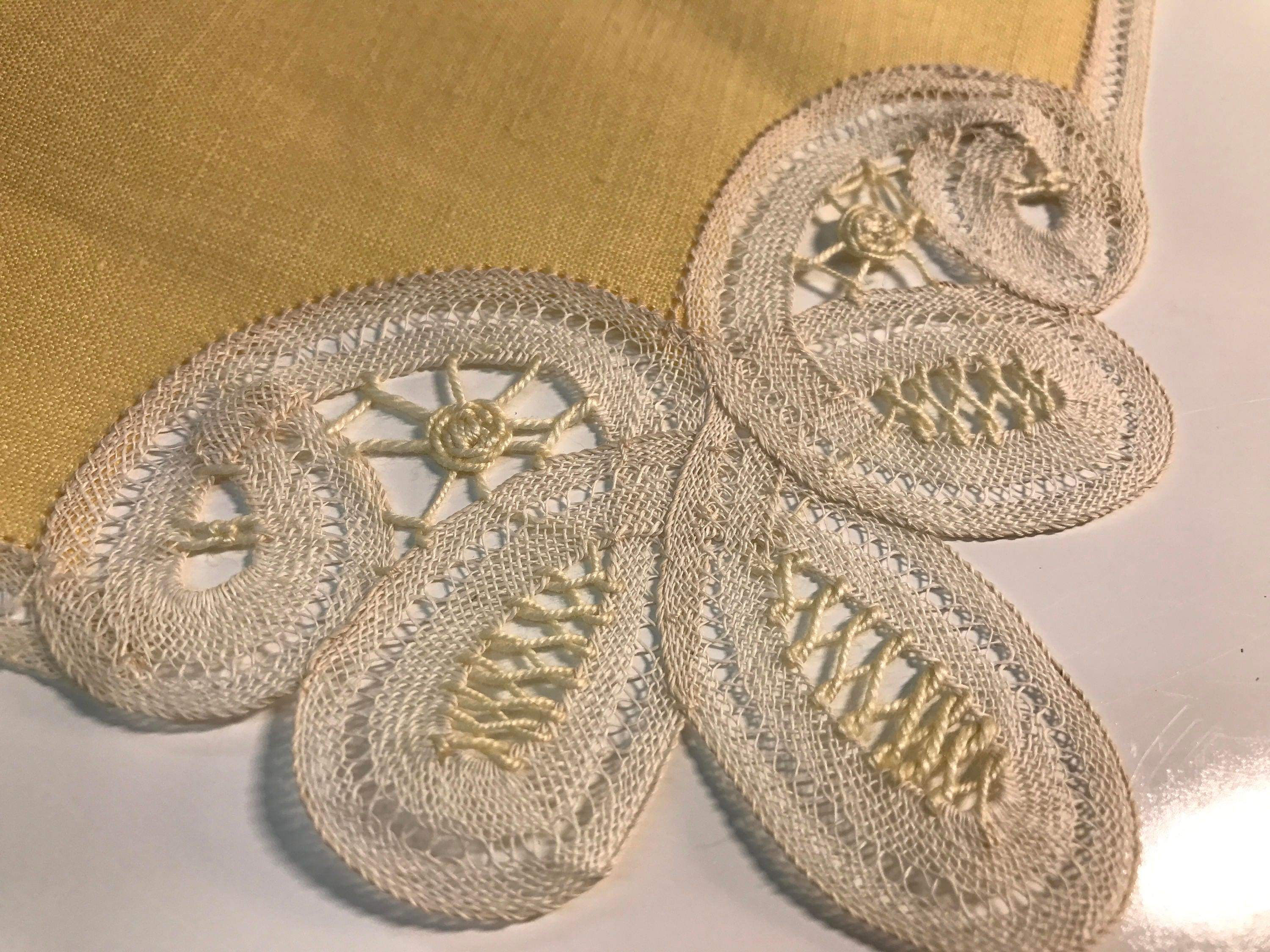 Yellow Linen Napkins Vintage Set of 4