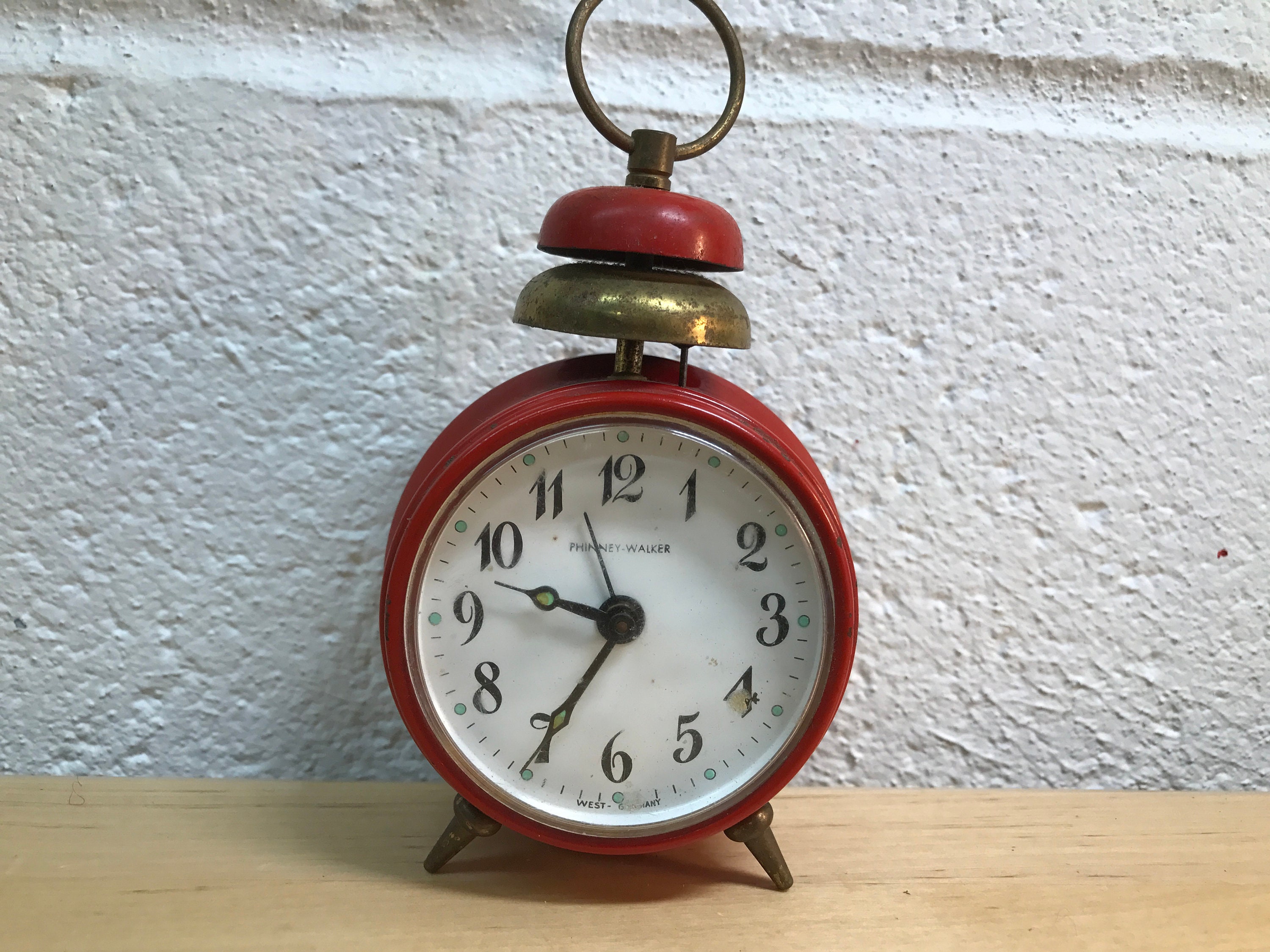 Red Wind Up Clock Parts, Steampunk Restoration, cottage decor