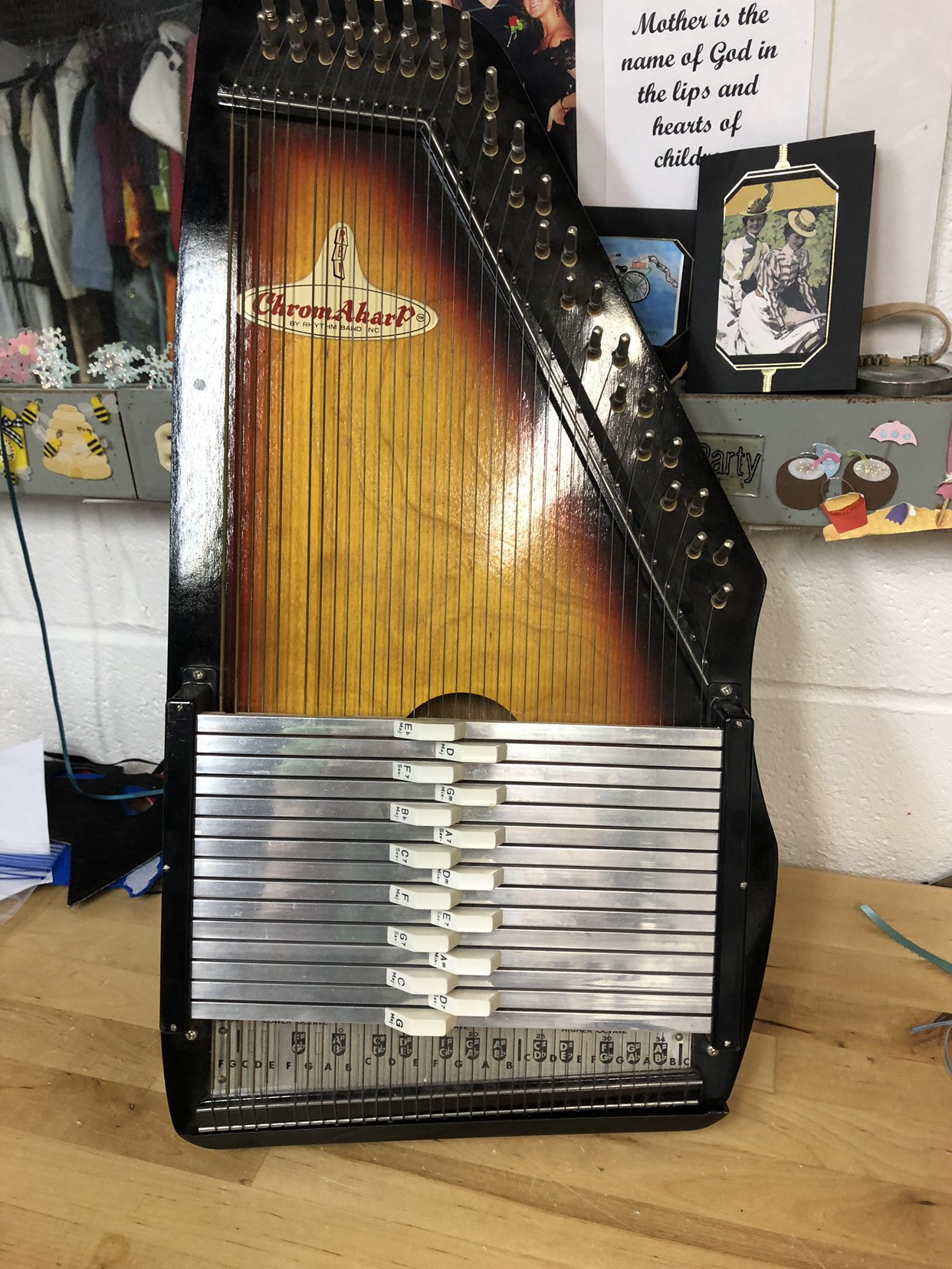 Used Chromaharp String Instrument Vintage Lap Autoharp Blue Grass
