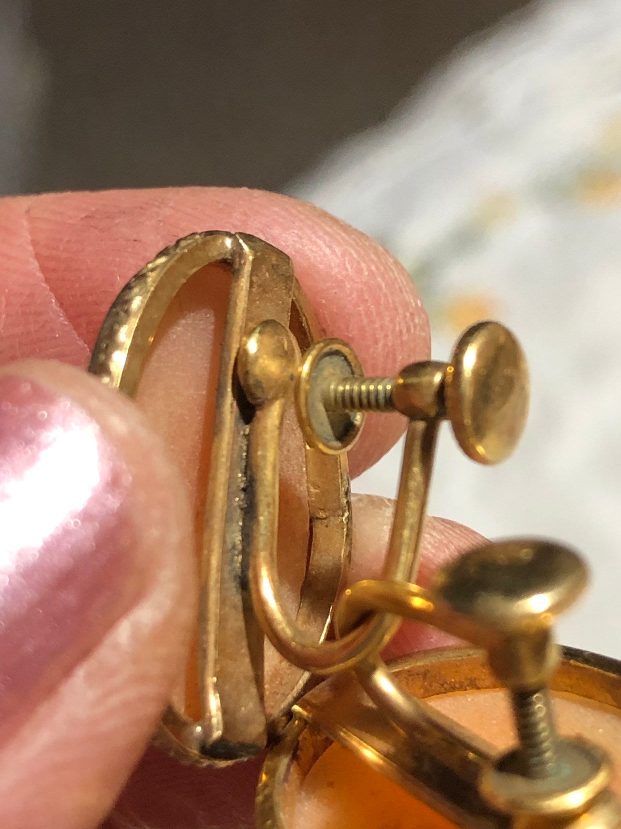 Cameo Screw Back Vintage Earrings Mid Century Costume Jewelry