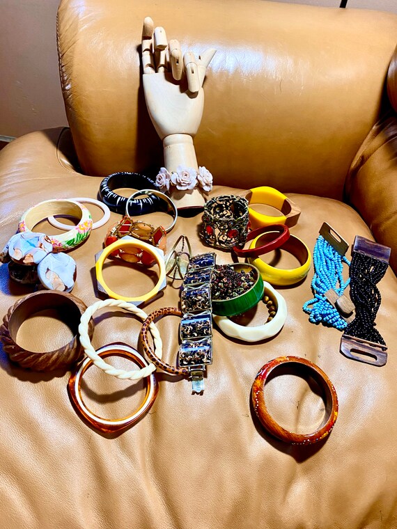 Retro Bracelets Lot, costume jewelry bangles, vint
