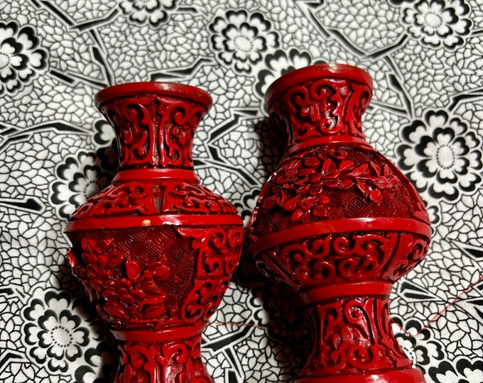 Red Bud Vases, Valentine’s Day Decoration, Gift