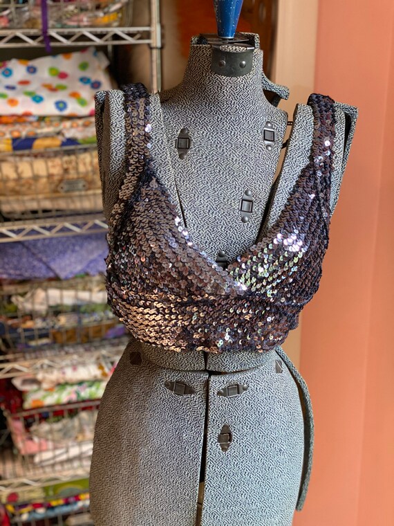 Sequins Summer party shirt, silver sparkly crop to