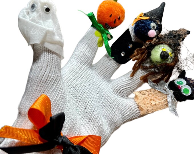 Halloween Finger Puppet, Child’s Hallow Eve Hand Puppet, Retro Toy