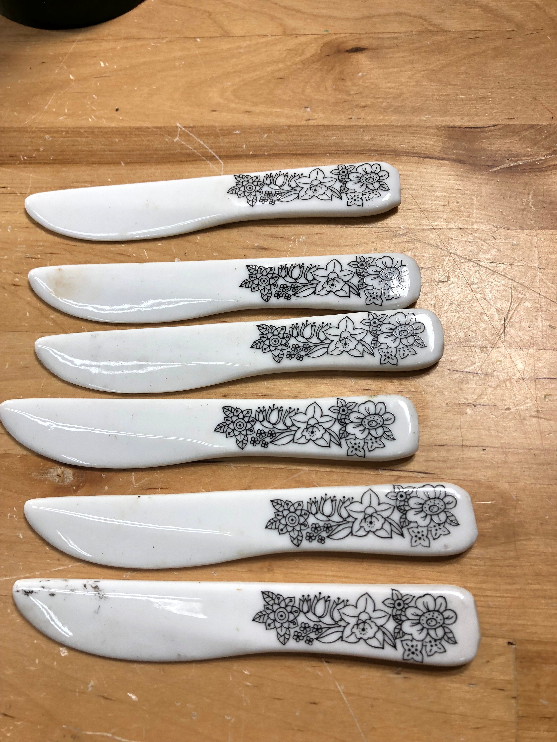 White Glass Knife Set, Vintage White and Black Kitchen Knives, Cottage