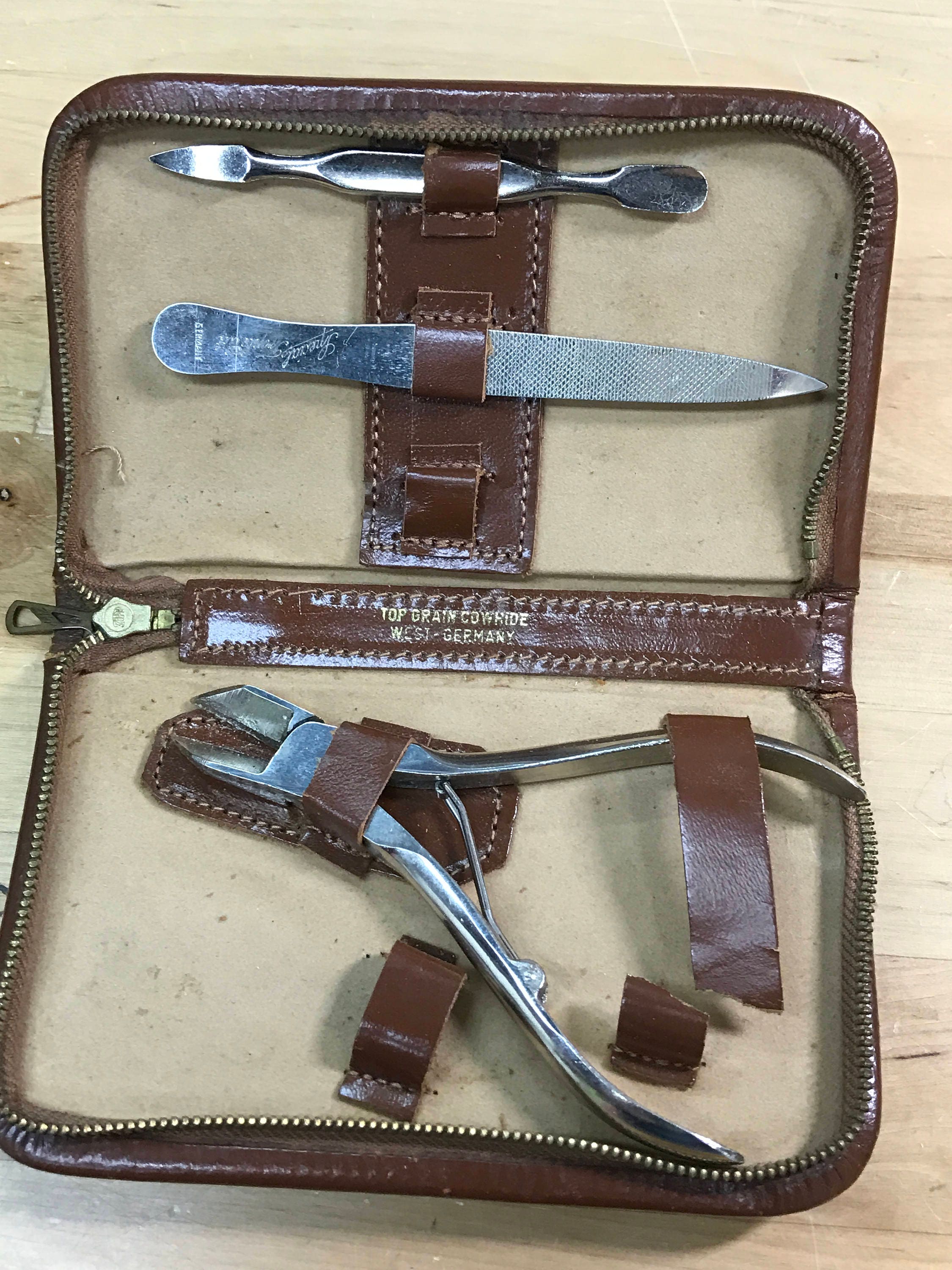 Vintage Nail Care Kit in Leather Case Manicure and Pedicure Etsy