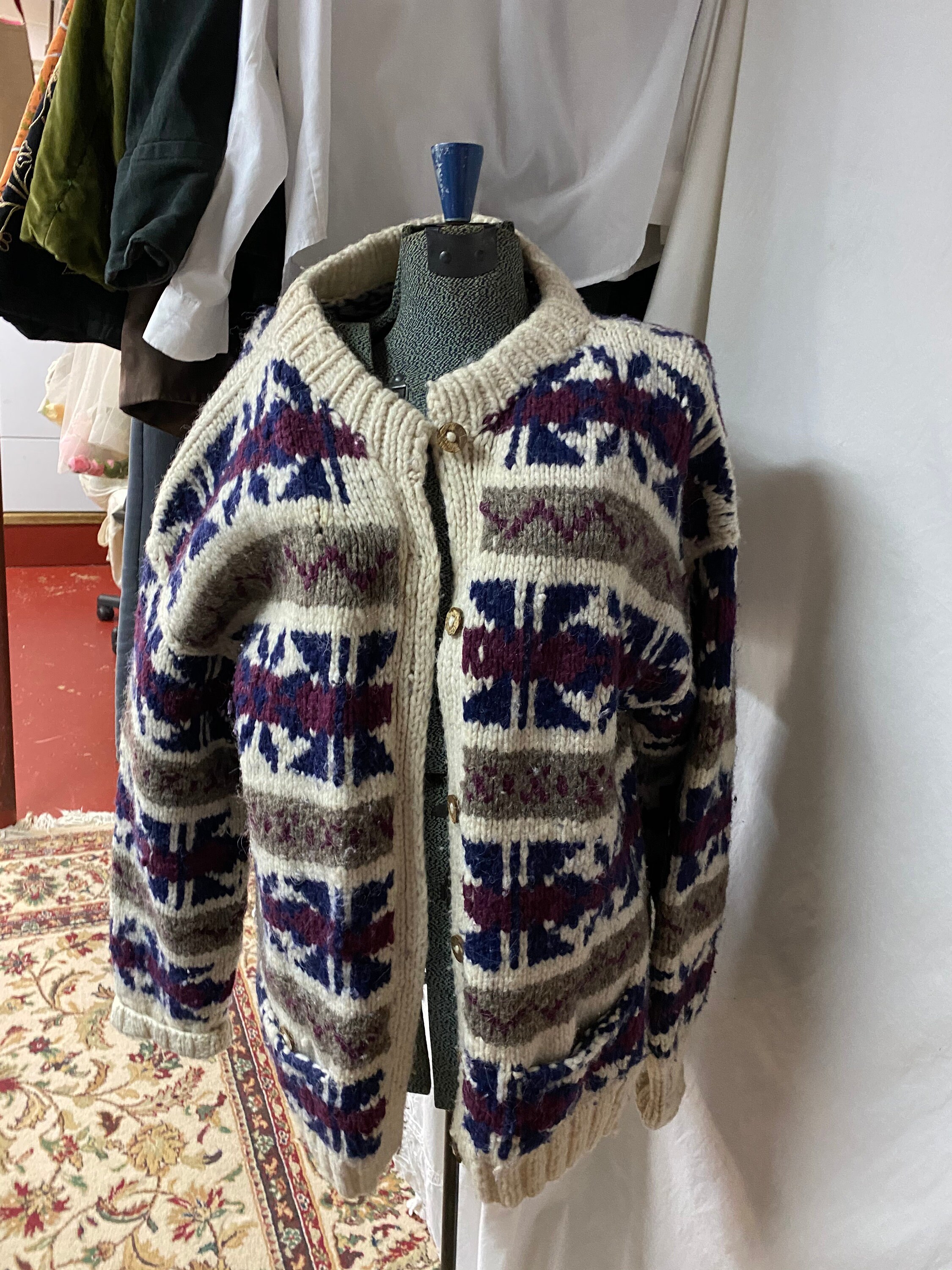 Vintage wool sweater Clearance