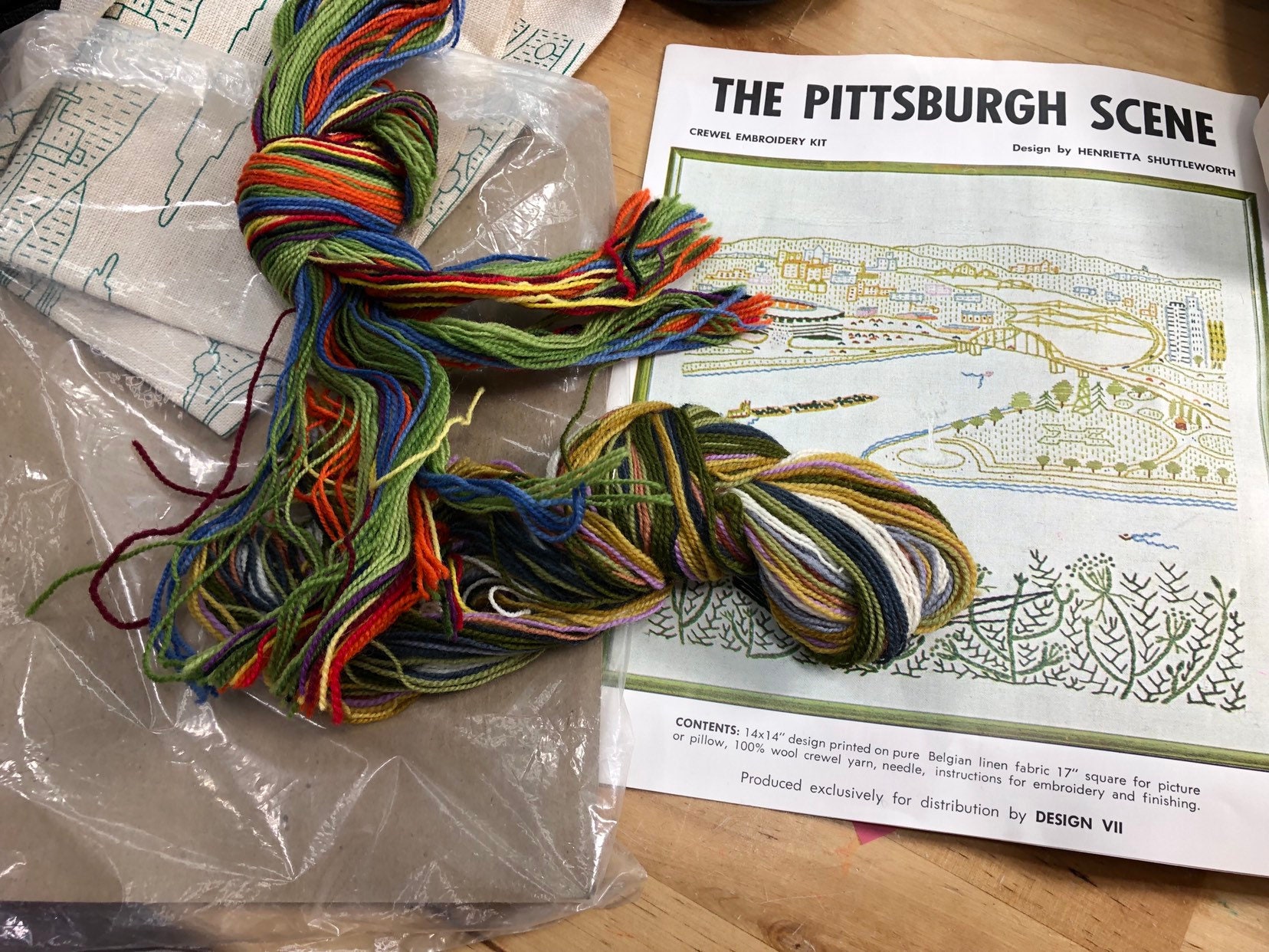 Pittsburgh City Crewel Kit Three Rivers Pennsylvania Needlepoint