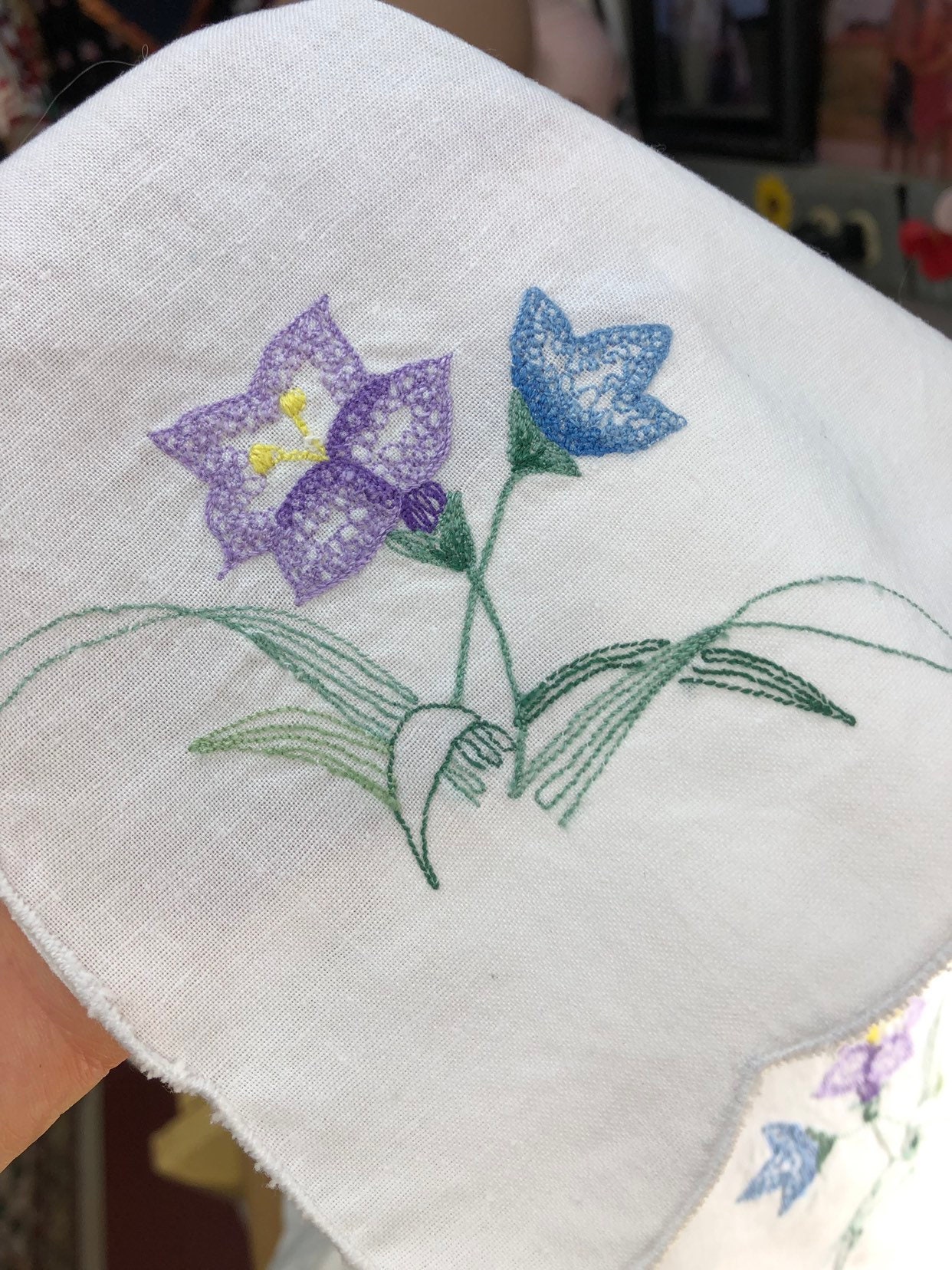 Embroidered Table Napkins, Set of 4 Vintage Napkins, Purple and Blue