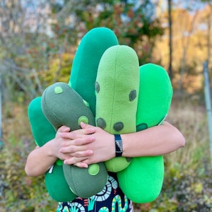 Crochet Pickle Plushie, Large Pickle Plushie, Pickle Family, Pickle Stuffed  Animal, Pickle Plush, Crochet Pickle, Pickle Food, Pickle Gift