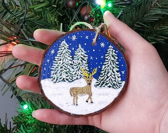 Handpainted Reindeer Christmas Tree Ornament, Reindeer Scene Wooden Ornament, Holiday Decor or Gift, Snowy Winter Scene on Wood Slice