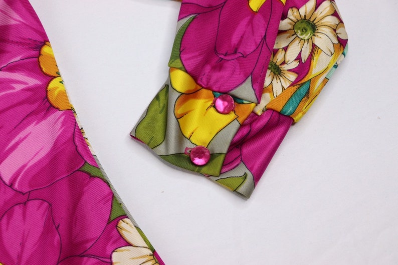 Funky floral 1970s shirt