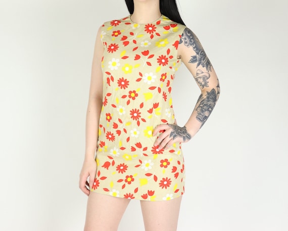 Floral micro mini dress, 1970s vintage, handmade - image 3