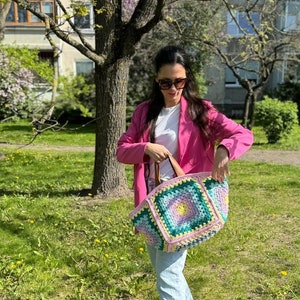 Gehäkelte Oma Quadrat Einkaufstasche: Bunte Baumwoll Strandtasche