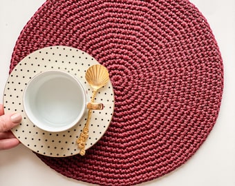 Patrón de mantel individual de crochet: Decoración fácil para mesa redonda (Descargar PDF)