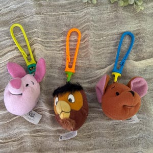 2000 Winnie the Pooh Piglet Owl Roo McDonalds happy meal toy keychain bag clip MCD Y2K lot