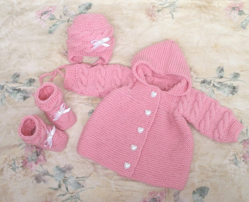 baby pink sweater outfit