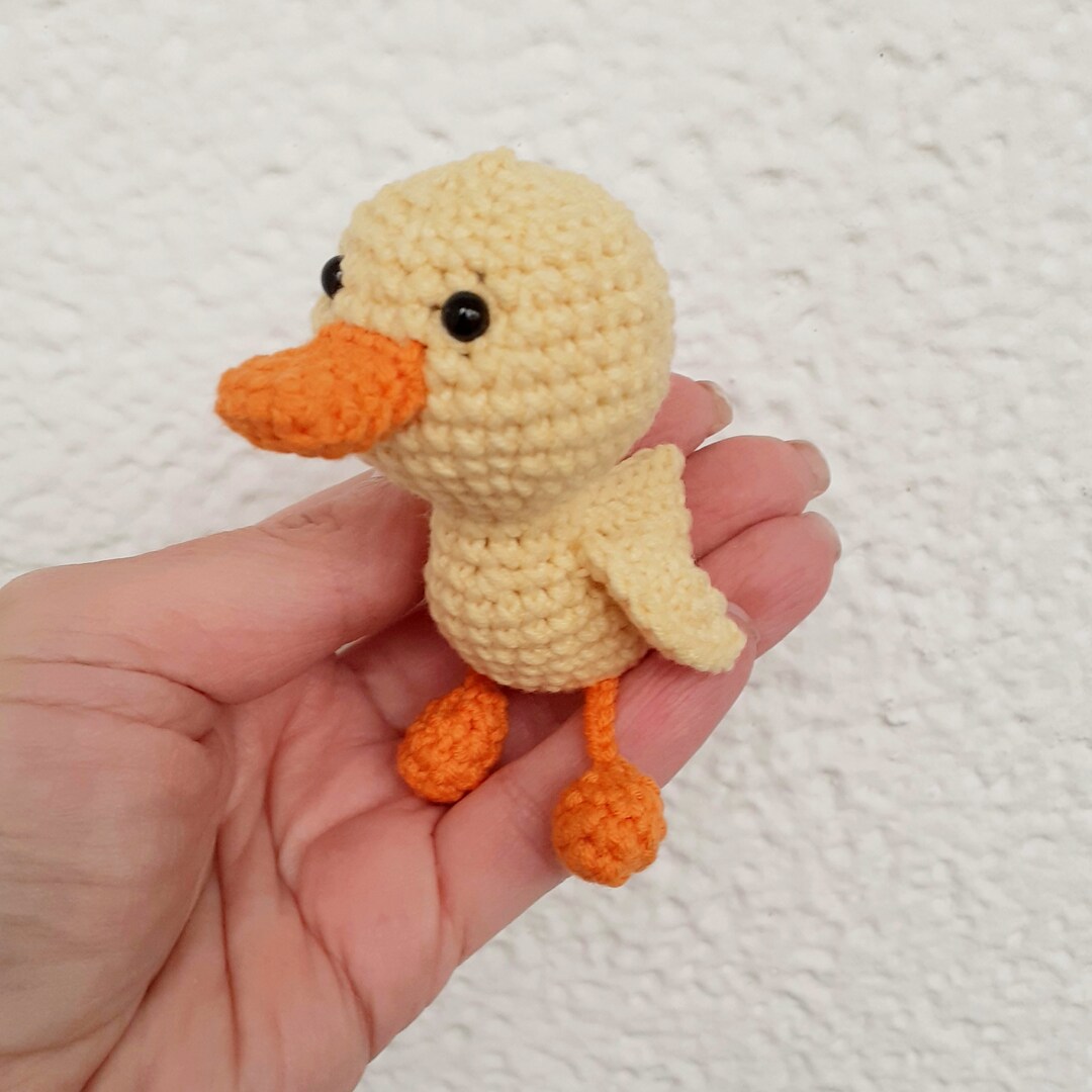 Small Duck, Amigurumi Duck, Crochet Keychain Duck, Jeep Duck Keychain