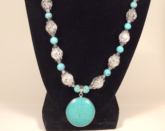Ketting met turkoois en glaskralen