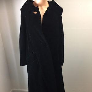 Vintage 50s Black Velvet Cape Cloak Long Jacket by Sarah Cohen Norfolk