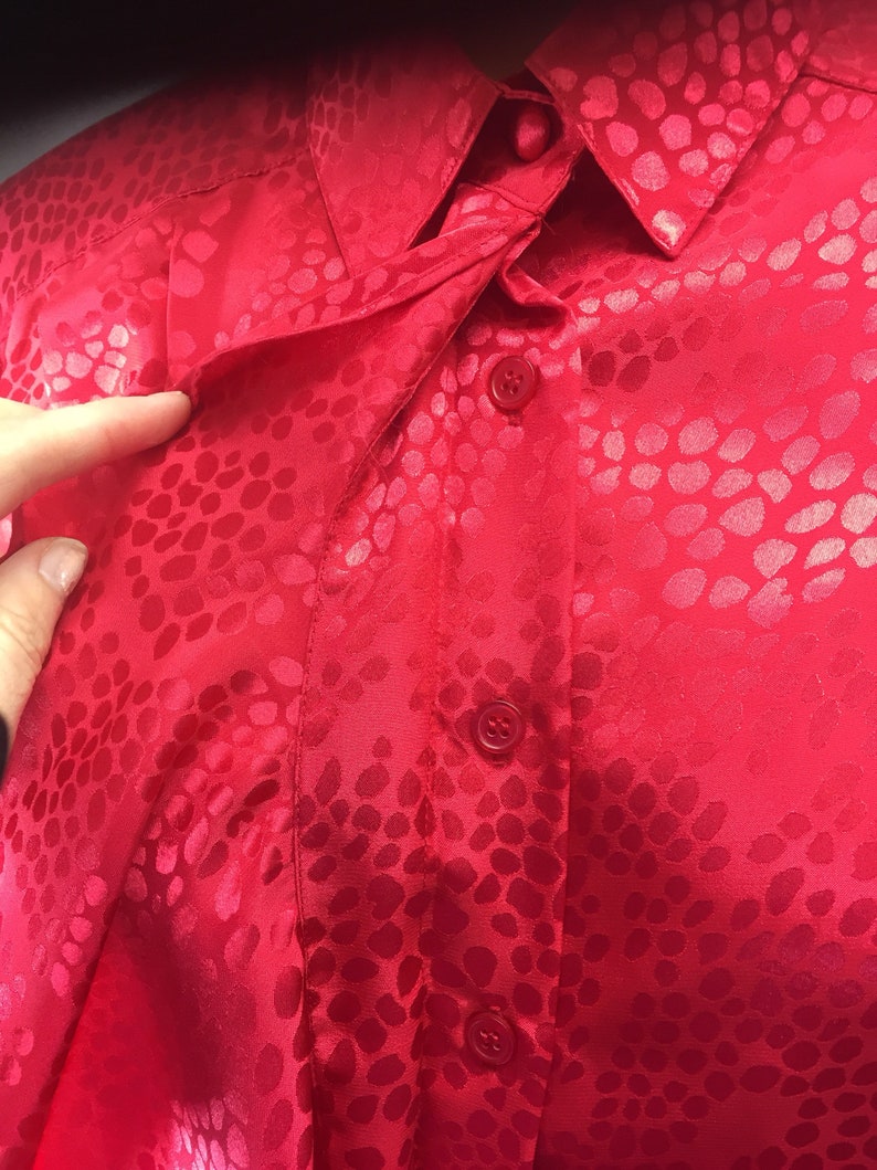 Vintage Notations Womens Red Blouse Ruffled Front Long Sleeves Polyester Top Button Front 6