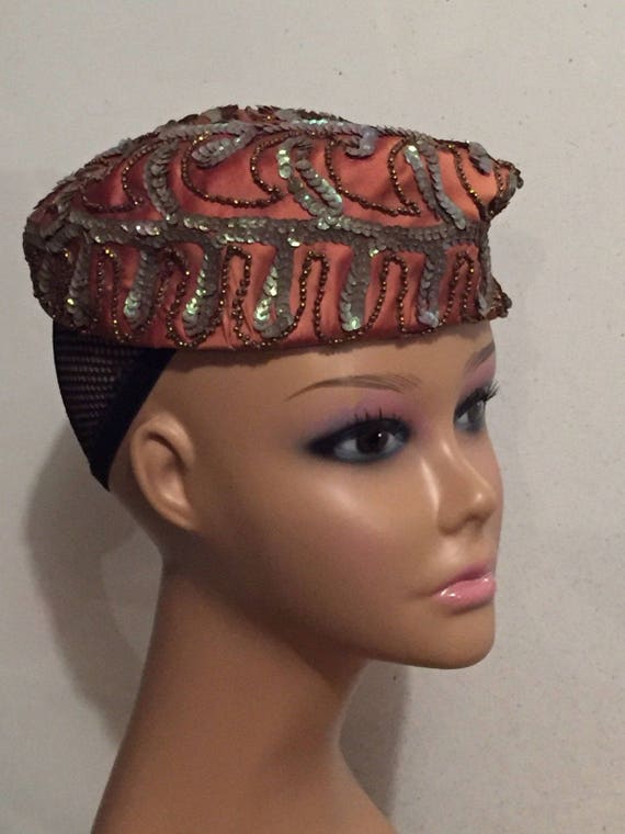 Vintage Hat Womens Hat Pill Box Style Rust Irides… - image 3