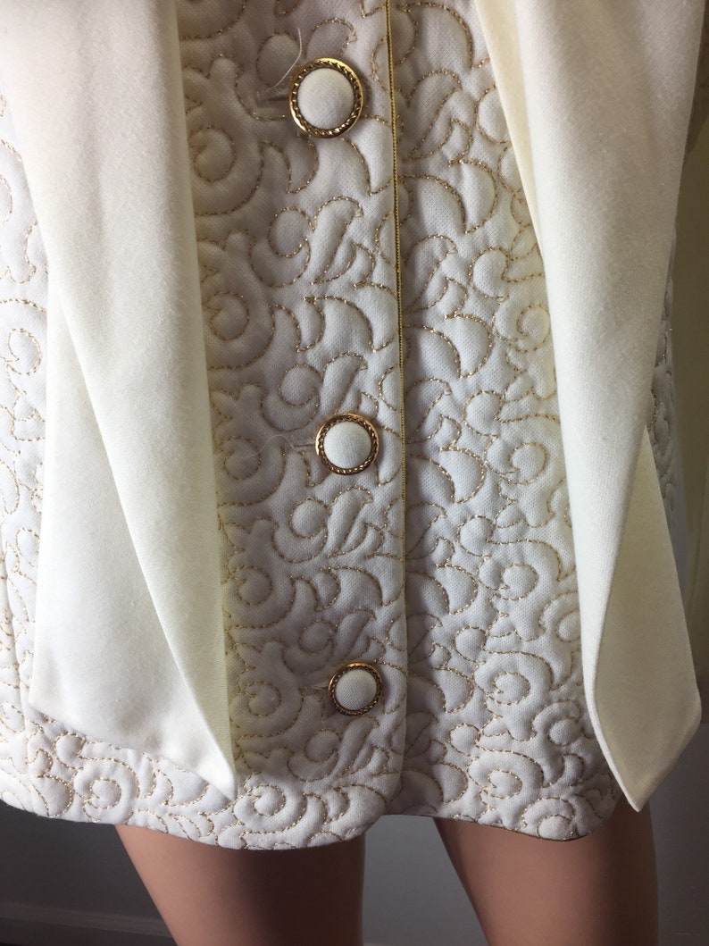 Vintage 70s Toni Todd Beige Blouse Top Gold Metallic Accents Quilted Pattern Neck Scarf Tie Attached 12