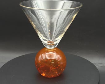 Vtg MCM E Cointreau signierte Martini Glass Orange Ball Controlled Bubble Orb Base