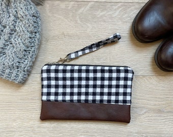 Black and white plaid flannel wristlet • Faux leather wristlet • plaid flannel wristlet • small purse • gift for her • fall clutch