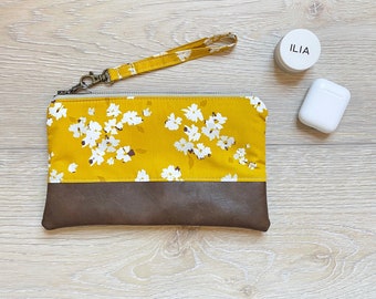 Wristlet wallet • Gold floral wristlet • Faux leather wristlet • floral wristlet • fall purse • small purse • clutch • iPhone wallet