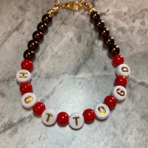 Chappell Roan “Hot To Go” friendship bracelet