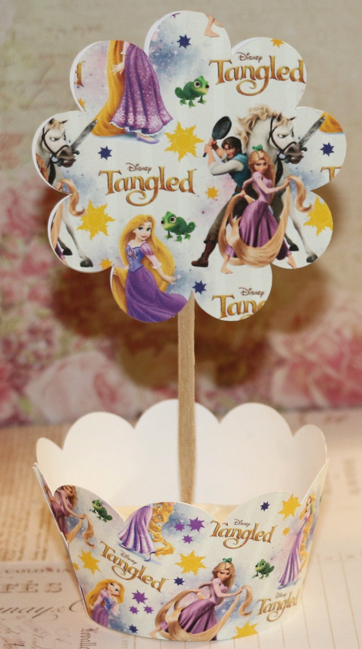13 Bakers Dozen Tangled Rapunzel Flynn Maximus Cupcake Wrappers PicksMatching Straws PartiesBirthdaysChildrenHolidayscc10