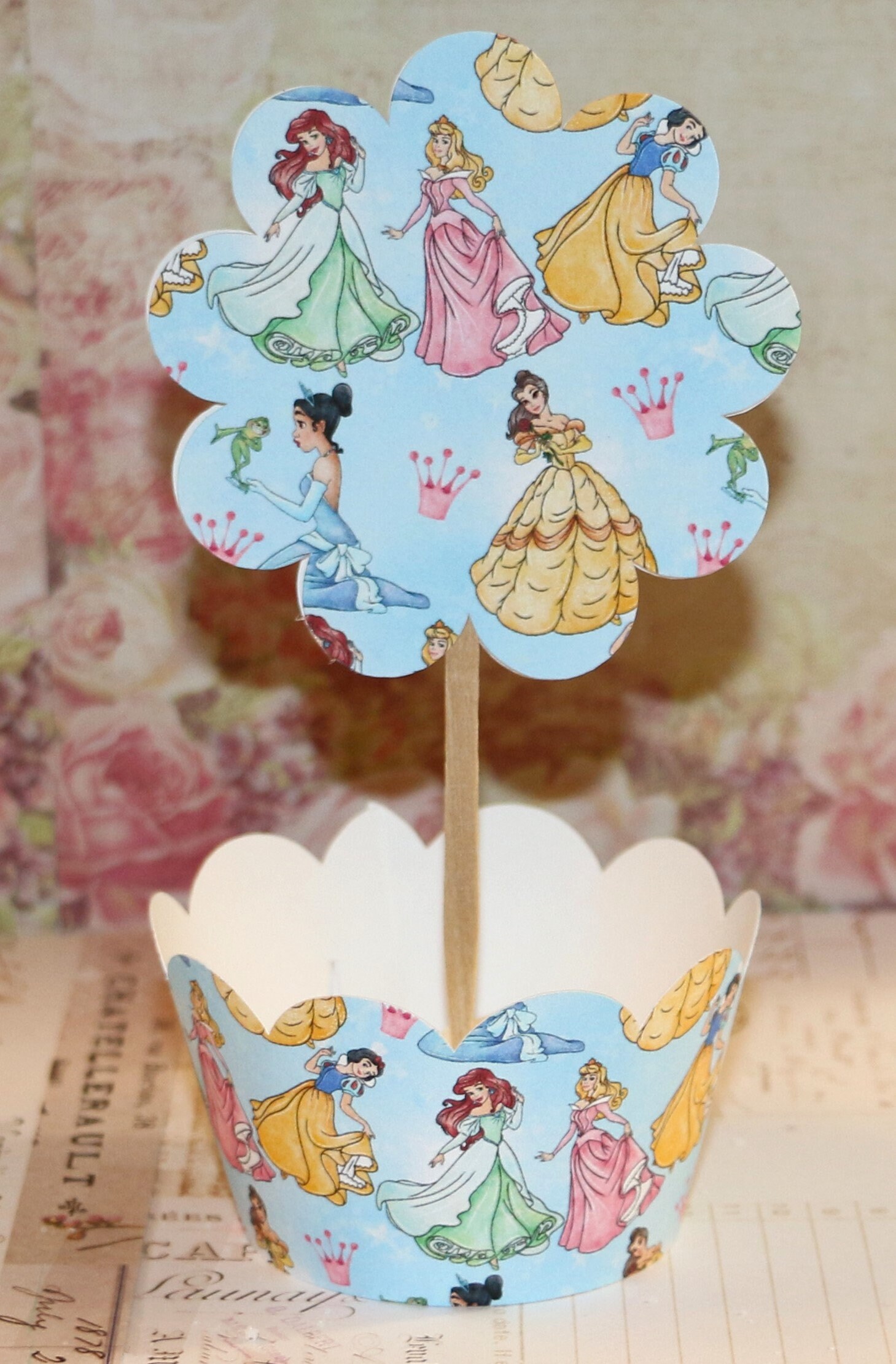 13 Bakers Dozen Disney Princesses Cupcake Wrappers PicksMatching Straws Holders Parties Birthdays Children Holidayscc88