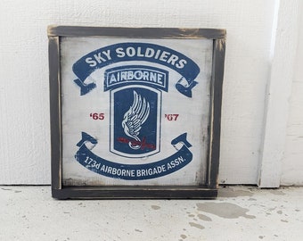 MILITARY Insignia custom sign | USA Army Navy Air Force Marines Coast Guard | Armed Forces wood sign