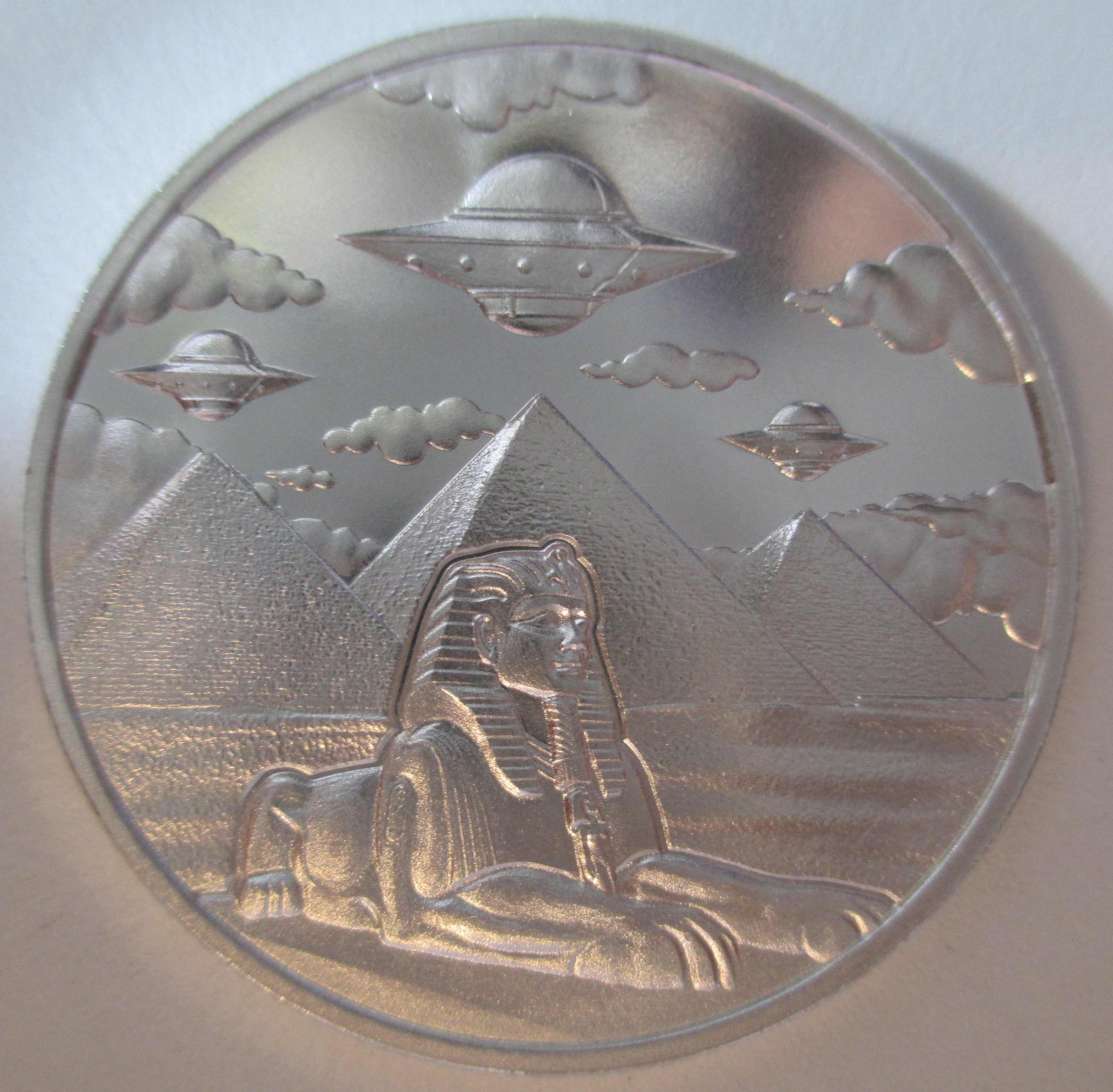 UFO Over Pyramids Egypt Sphynx Aliens High Relief 1 Oz .999