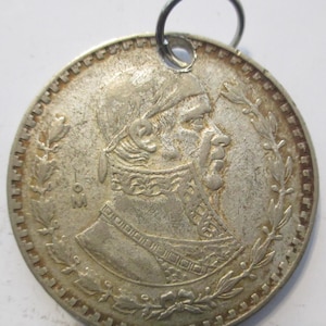 Mexican Silver 1 Peso coin/pendant